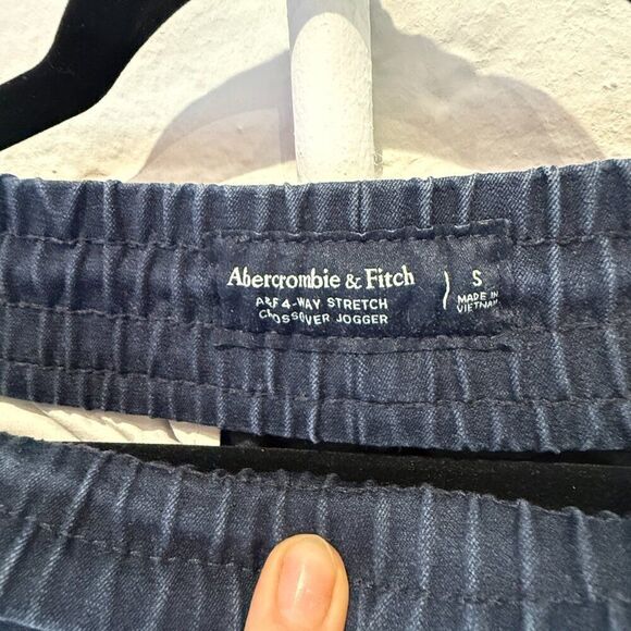 Abercrombie Mens Drawstring 4-Way Stretch Jogger - Navy Small - Picture 2 of 3
